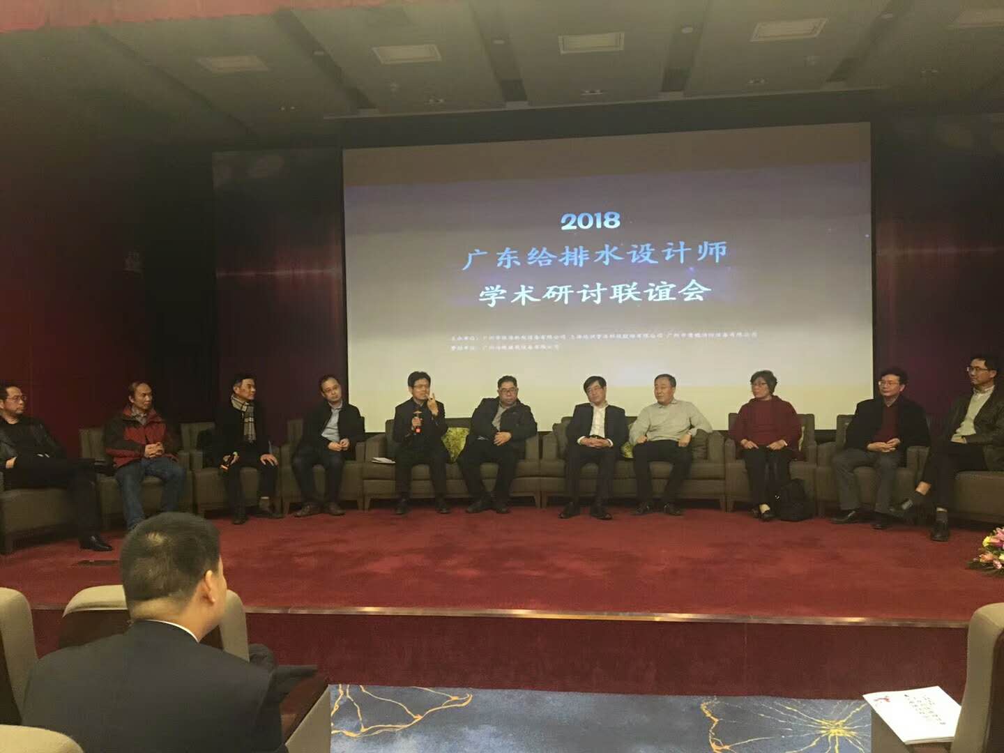 1068057056.jpg 1068057056.jpg